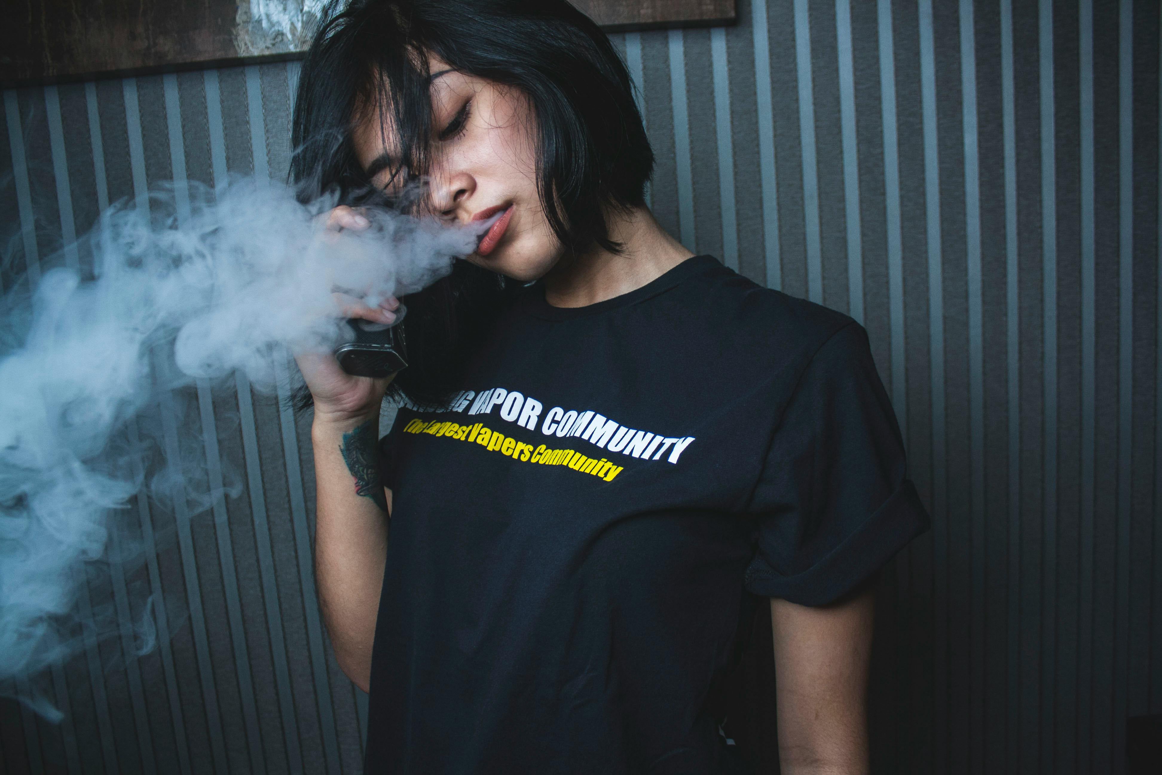 Vaping In Style: Matching Your Vape Setup With Your Style