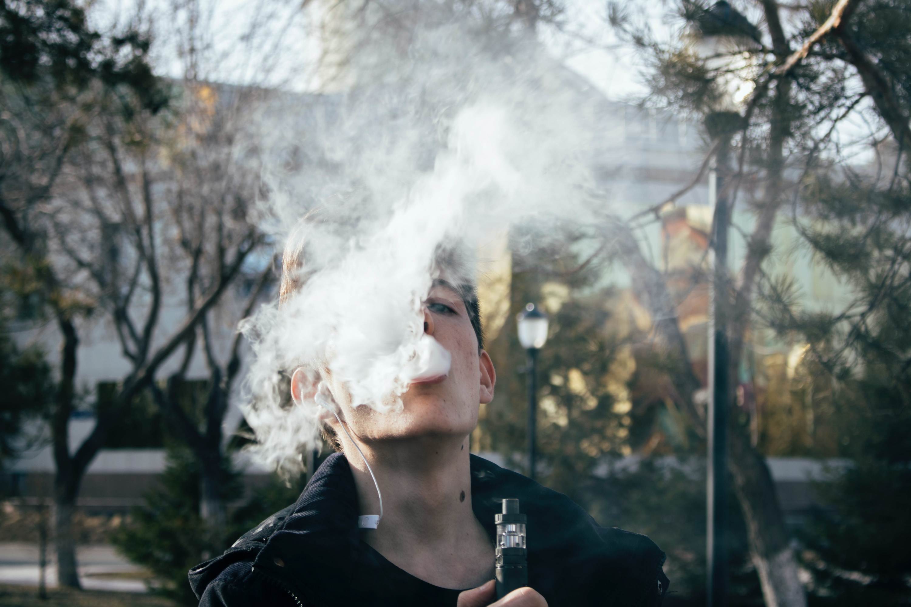 Vape Tricks and Techniques: Impress Your Friends with Clouds