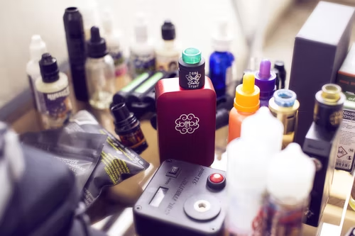 5 Coolest E-Liquid Brands To Try In Summer